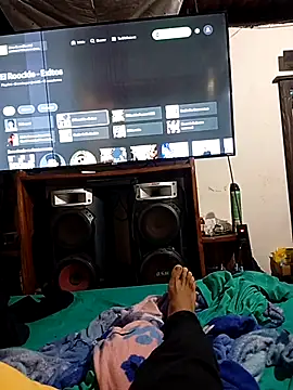 Snapshot of Akonam3000 chatting on October 2025 11:07:01 PM Akonam3000 online show from October 2025 11:07:01 PM