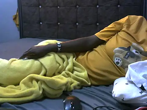 Snapshot of pointy_bloom chatting on September 2025 04:23:02 AM pointy bloom online show from September 2025 04:23:02 AM