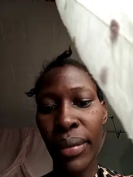 LOVELY-2BERRY online show from December 2025 05:02:01 AM