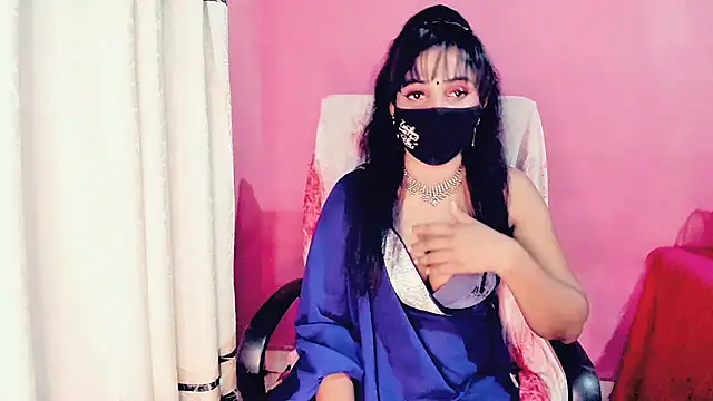 Snapshot of Lexi_Lore_X chatting on July 2026 04:20:01 PM Lexi Lore X online show from July 2026 04:20:01 PM