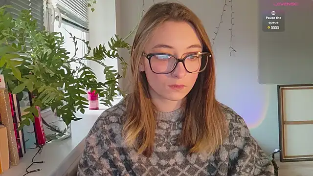 Snapshot of monlight__dana chatting on December 2024 10:45:02 AM monlight  dana online show from December 2024 10:45:02 AM