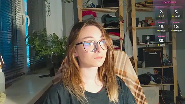 Snapshot of monlight__dana chatting on February 2025 03:30:02 PM monlight  dana online show from February 2025 03:30:02 PM