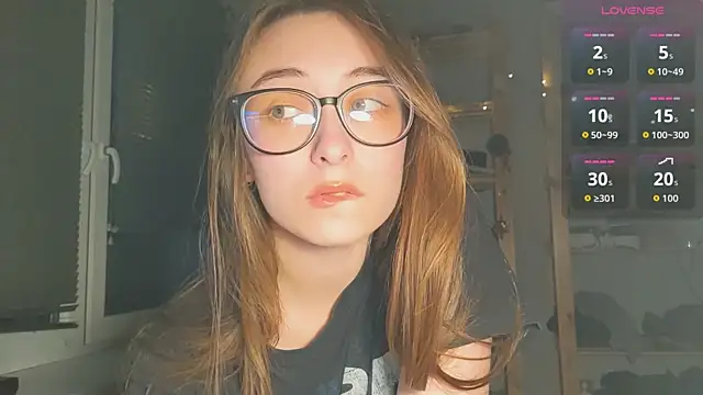 Snapshot of monlight__dana chatting on November 2025 03:14:02 PM monlight dana online show from November 2025 03:14:02 PM