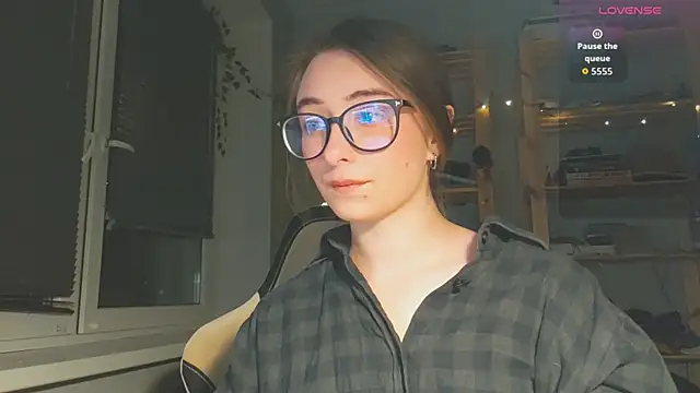 Snapshot of monlight__dana chatting on November 2025 04:07:02 PM monlight dana online show from November 2025 04:07:02 PM