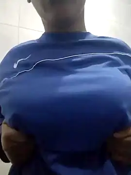 Snapshot of -_Anny_- chatting on November 2025 10:59:01 AM - Anny - online show from November 2025 10:59:01 AM