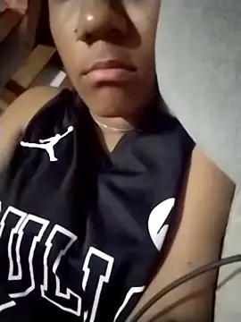 Snapshot of -_Anny_- chatting on November 2025 10:20:02 PM - Anny - online show from November 2025 10:20:02 PM