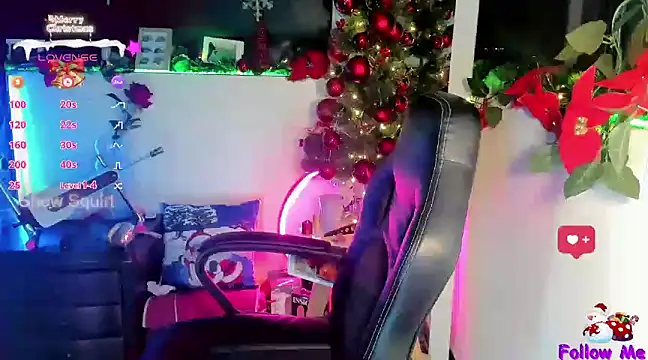 Snapshot of mariana_scott__ chatting on December 2024 12:07:01 AM mariana scott   online show from December 2024 12:07:01 AM