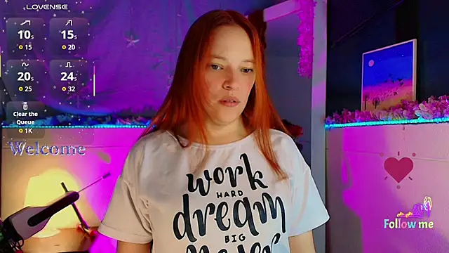 Snapshot of mariana_scott__ chatting on November 2025 11:04:02 PM mariana scott online show from November 2025 11:04:02 PM