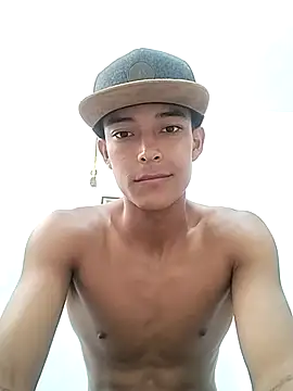 Snapshot of Demiansteven2 chatting on January 2025 09:13:01 PM Demiansteven2 online show from January 2025 09:13:01 PM