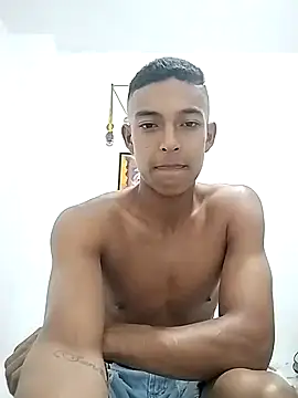 Snapshot of Demiansteven2 chatting on February 2025 12:16:01 AM Demiansteven2 online show from February 2025 12:16:01 AM