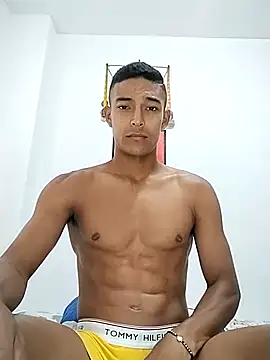 Snapshot of Demiansteven2 chatting on February 2025 10:10:02 PM Demiansteven2 online show from February 2025 10:10:02 PM