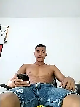 Snapshot of Demiansteven2 chatting on September 2025 09:03:01 PM Demiansteven2 online show from September 2025 09:03:01 PM