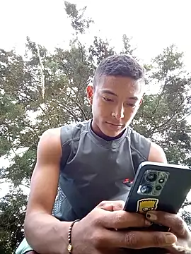 Snapshot of Demiansteven2 chatting on October 2025 03:46:02 PM Demiansteven2 online show from October 2025 03:46:02 PM