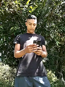 Snapshot of Demiansteven2 chatting on November 2025 04:51:02 PM Demiansteven2 online show from November 2025 04:51:02 PM