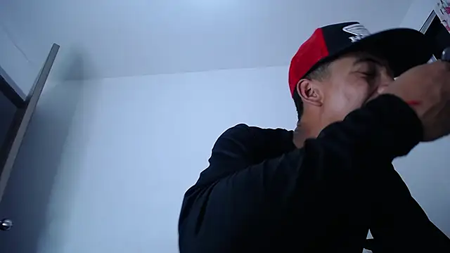 Demiansteven2 online show from February 2026 02:16:02 AM