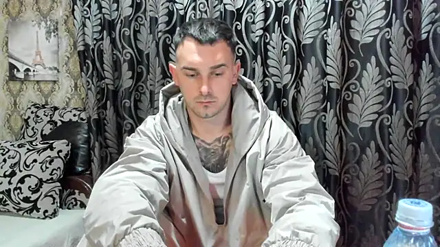 Snapshot of Jonmusclemaster chatting on March 2026 08:35:02 PM Jonmusclemaster online show from March 2026 08:35:02 PM