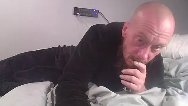 deepinnnnn online show from October 2025 03:06:02 AM