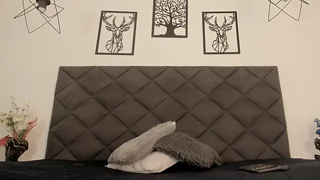 Snapshot of MikaelSlow chatting on March 2025 04:21:01 AM MikaelSlow online show from March 2025 04:21:01 AM