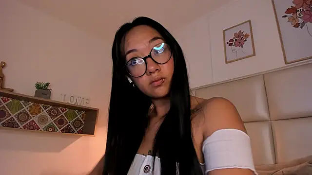 Aily Yozuko online show from February 2025 07:34:01 AM