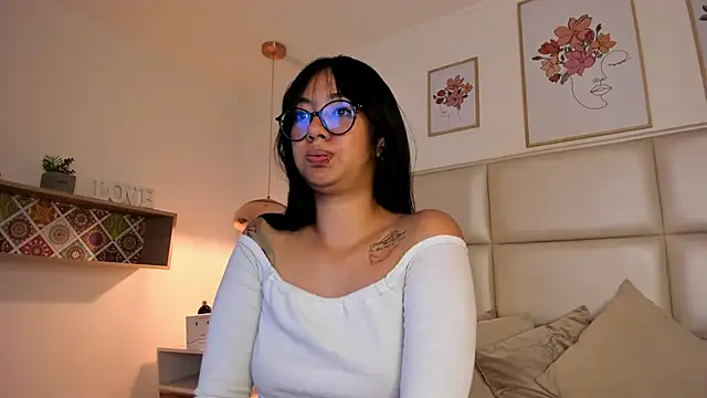 Aily Yozuko online show from February 2025 07:56:01 AM