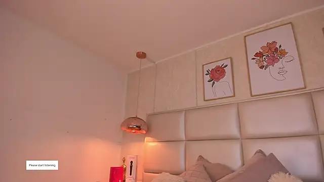 Aily Yozuko online show from October 2025 02:42:01 AM