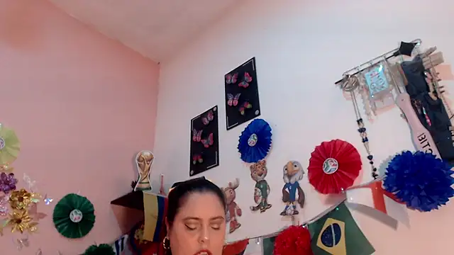 Snapshot of nicollejordan1 chatting on June 2026 02:32:01 PM nicollejordan1 online show from June 2026 02:32:01 PM