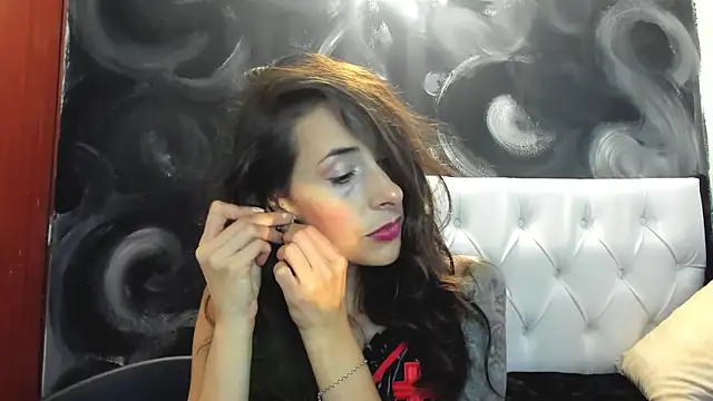 Snapshot of ScarletKings chatting on October 2025 09:39:02 PM ScarletKings online show from October 2025 09:39:02 PM