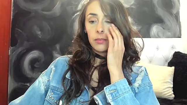 Snapshot of ScarletKings chatting on December 2025 09:42:02 PM ScarletKings online show from December 2025 09:42:02 PM