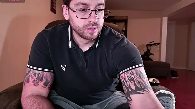 JayXCee Official online show from January 2026 01:18:01 AM