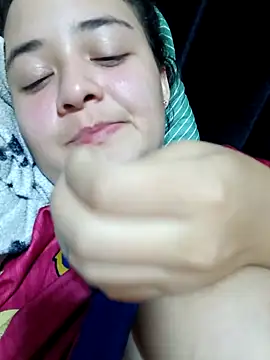 Snapshot of Liancy chatting on November 2025 03:17:01 AM Liancy online show from November 2025 03:17:01 AM