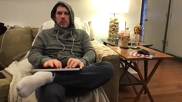 Snapshot of Rock_Pierce chatting on November 2025 02:40:02 PM Rock Pierce online show from November 2025 02:40:02 PM