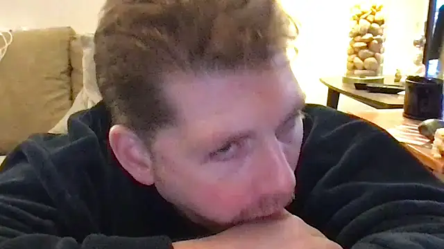 Snapshot of Rock_Pierce chatting on November 2025 03:04:01 PM Rock Pierce online show from November 2025 03:04:01 PM