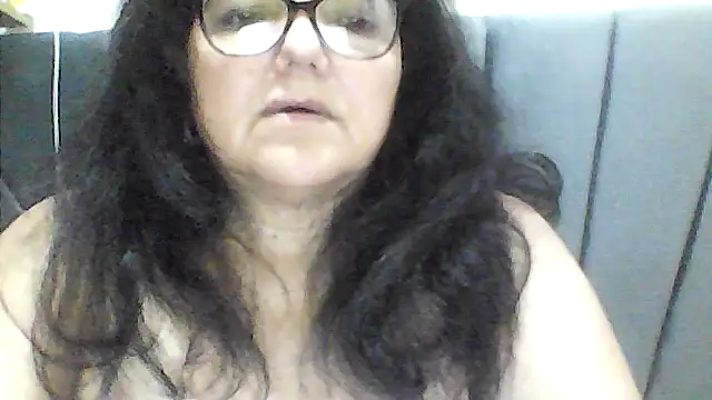 kassandra02 online show from October 2025 02:45:01 AM