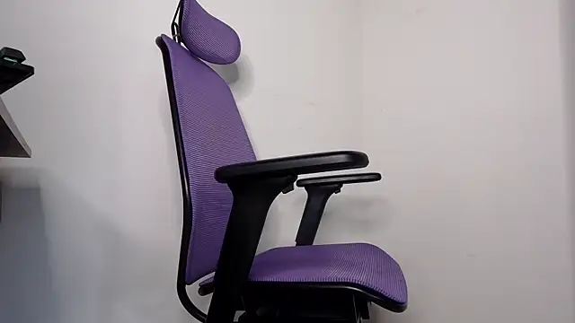 alex connorr online show from December 2025 08:49:01 PM