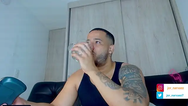 jorge narvaezz online show from March 2025 04:41:01 AM