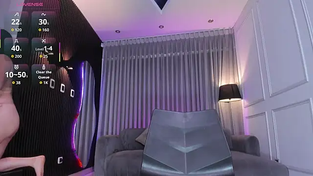 Anna parkker  online show from October 2025 07:41:01 PM