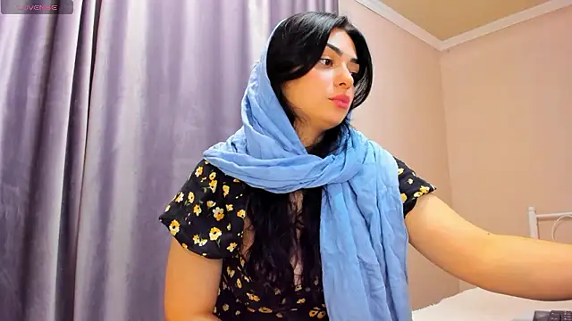 Snapshot of _cleopattra_ chatting on December 2024 04:05:01 PM cleopattra online show from December 2024 04:05:01 PM