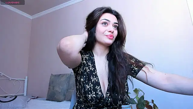 Snapshot of _cleopattra_ chatting on January 2025 09:15:01 AM cleopattra online show from January 2025 09:15:01 AM