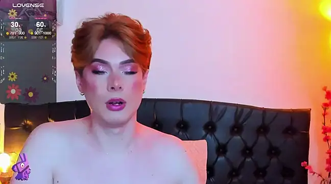 Snapshot of mike_blossom chatting on February 2025 05:42:02 PM mike blossom online show from February 2025 05:42:02 PM