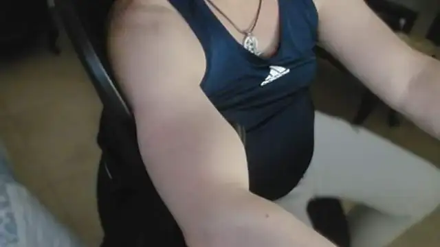 Snapshot of slzypvtpig chatting on April 2026 05:14:02 AM slzypvtpig online show from April 2026 05:14:02 AM