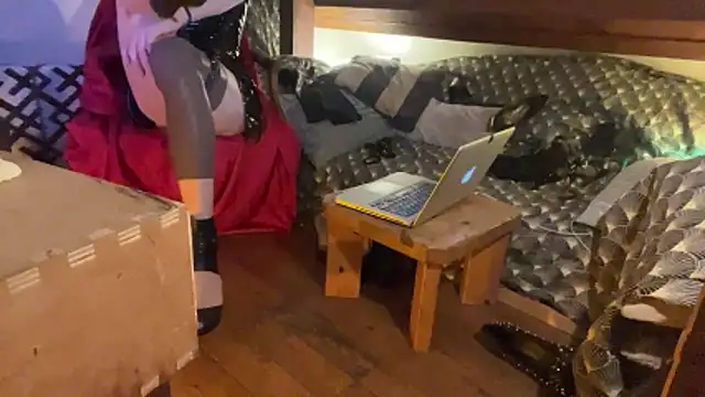 alexheels boots online show from October 2025 04:58:01 AM