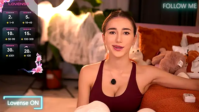 EmilyRaymont online show from October 2025 04:36:01 AM