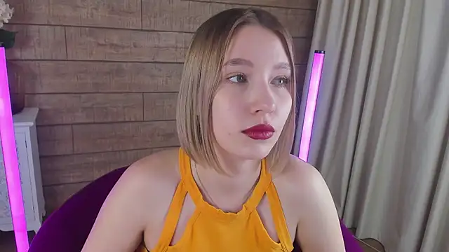 Snapshot of LiliLinn chatting on March 2025 11:08:02 AM LiliLinn online show from March 2025 11:08:02 AM