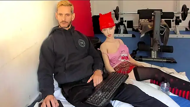 Snapshot of Samurayjiu chatting on December 2025 12:43:02 PM Samurayjiu online show from December 2025 12:43:02 PM