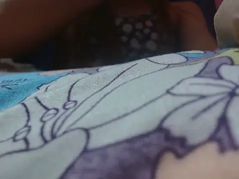 Snapshot of silky_milky chatting on October 2025 08:00:02 PM silky milky online show from October 2025 08:00:02 PM