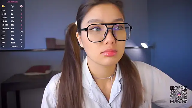 EmmaFisherf online show from September 2025 03:06:02 AM