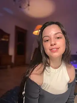 Snapshot of OohBunny chatting on March 2025 06:44:02 PM OohBunny online show from March 2025 06:44:02 PM