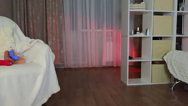 Katy perry  online show from February 2025 02:41:01 AM