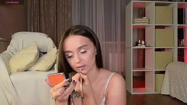 Katy perry  online show from February 2025 02:39:02 AM