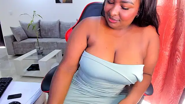 Snapshot of ashleyxlove1 chatting on February 2026 10:50:01 PM ashleyxlove1 online show from February 2026 10:50:01 PM